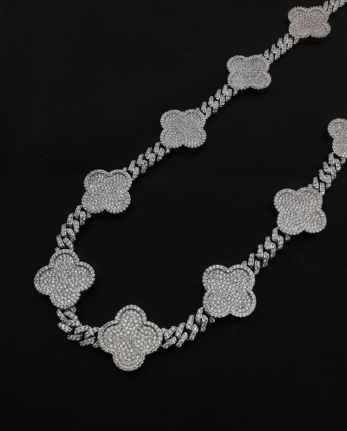 Chain Moissanite Cuban Clover Chain - White Gold