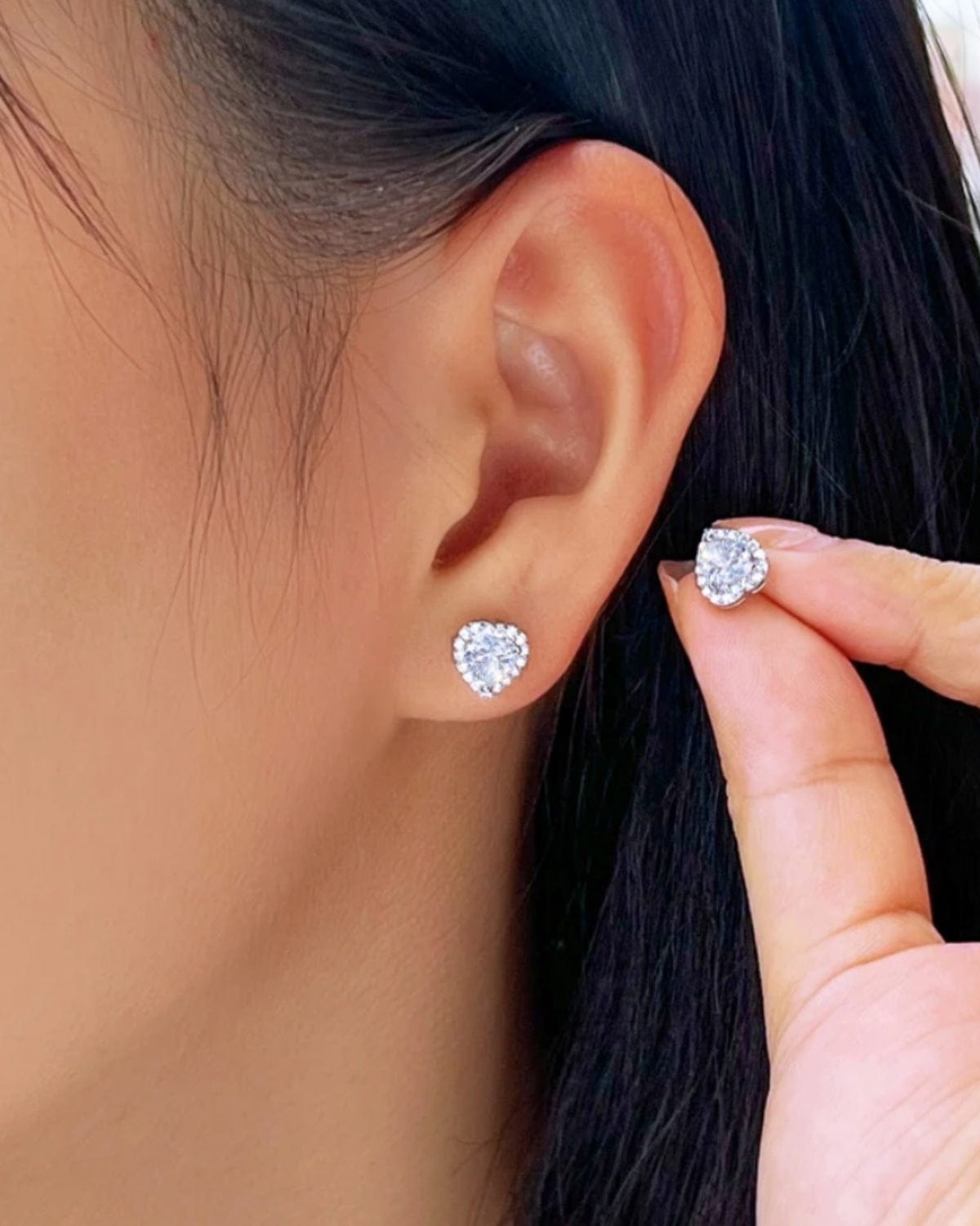 Earrings Love Heart Studs 925 Silver - White Gold