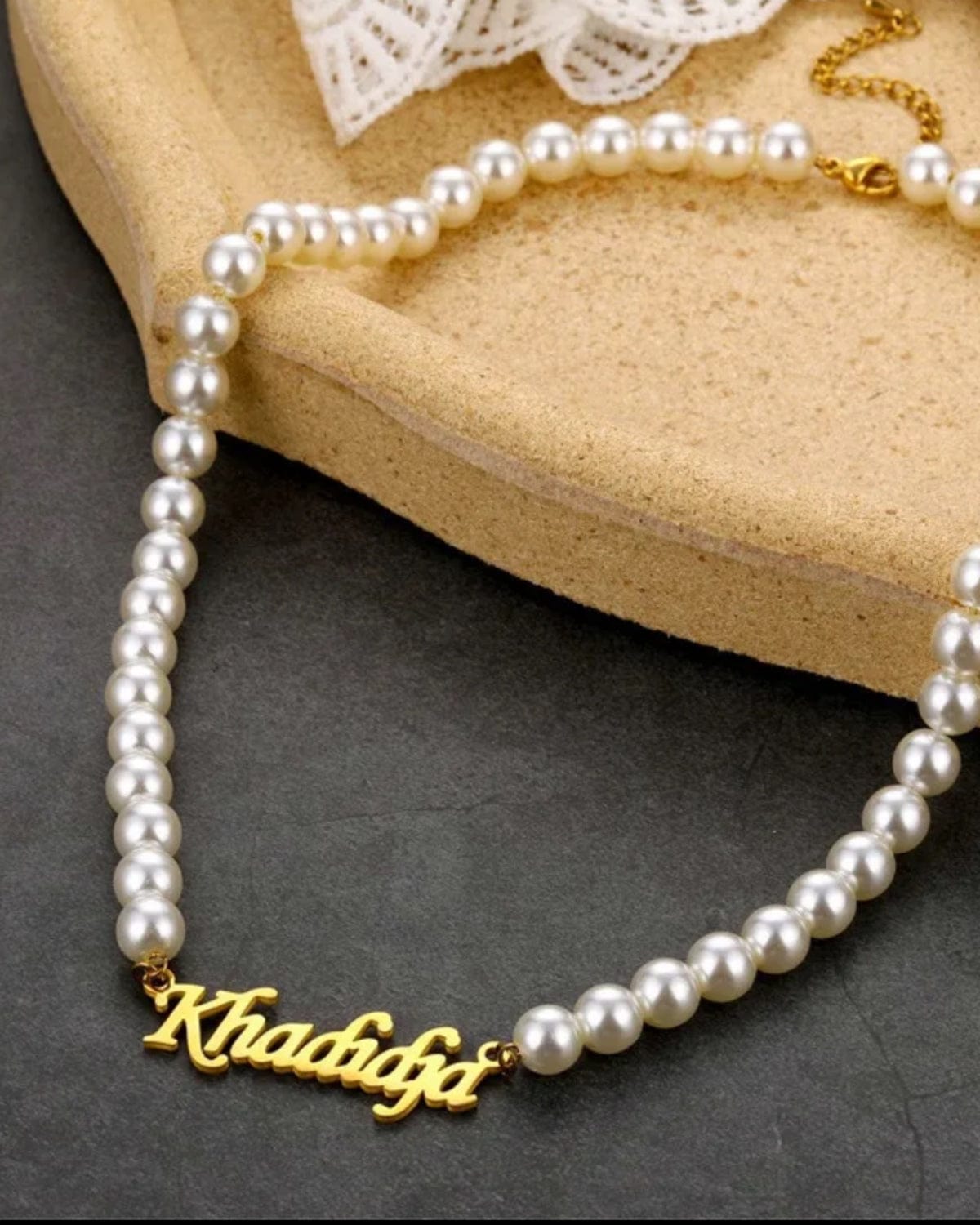 Pendant The Pearl Custom Nameplate Necklace